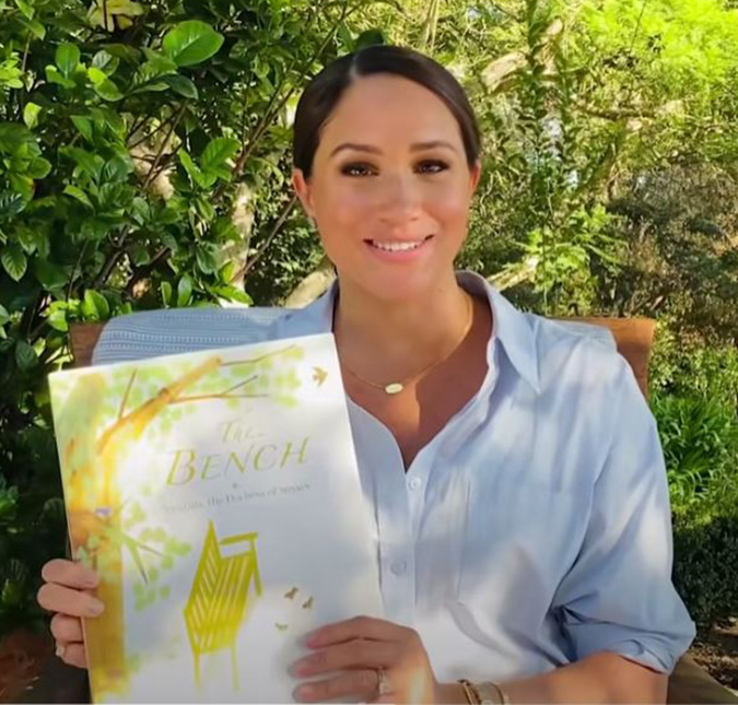 Meghan Markle faz rara aparição e realiza leitura de livro autoral; veja!