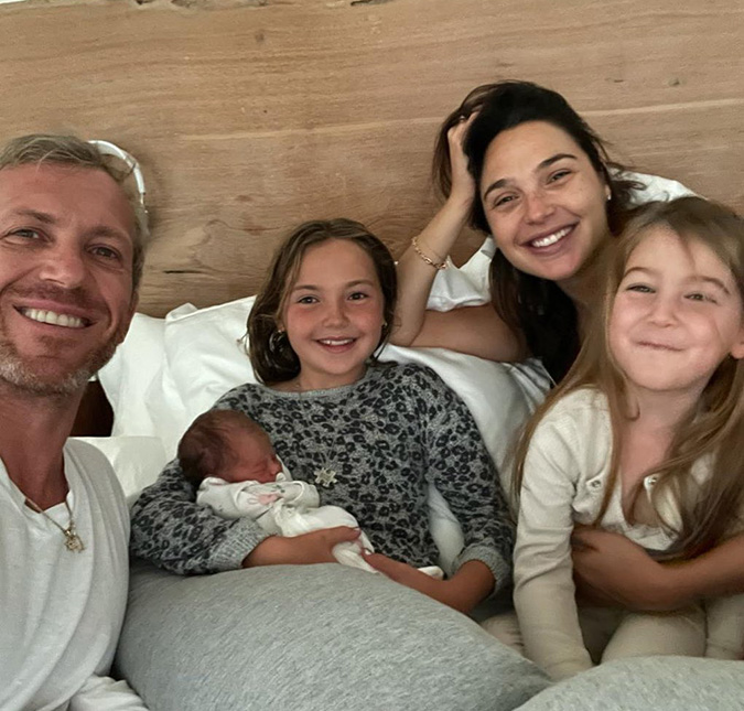 Gal Gadot revela dormir muito pouco e desabafa sobre a maternidade, saiba mais!