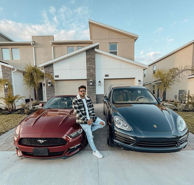 Após término, Gui Napolitano aparece ostentando com carros de luxo em Orlando: <i>Aproveitando</i>