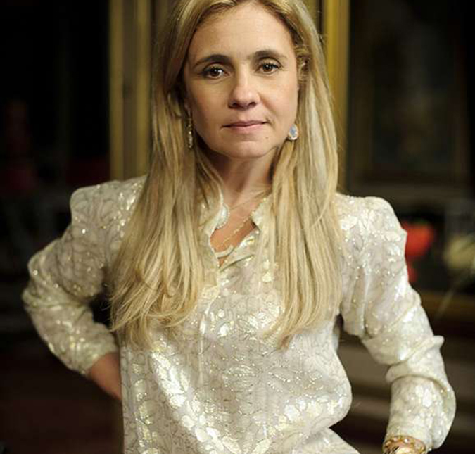 Adriana Esteves fala sobre <i>Avenida Brasil</i>: <i>Carminha está viva em mim</i>
