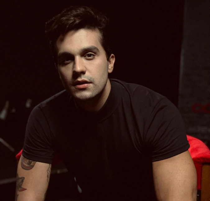 Luan Santana compra lancha de mais de um milhão de reais; veja as fotos!