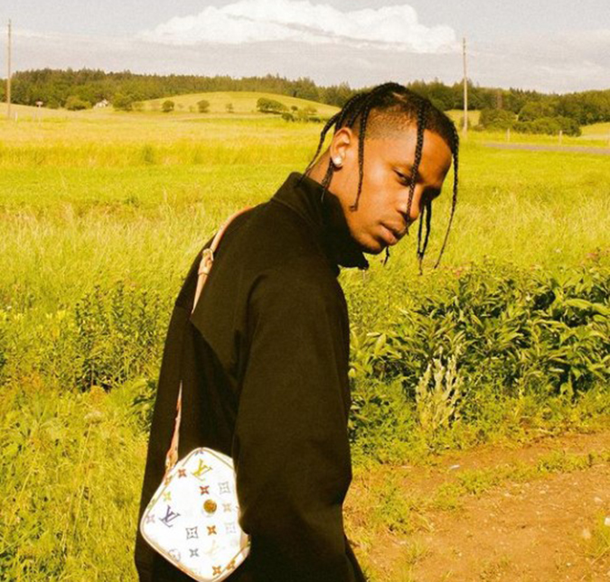 Jovem de 22 anos morre e é mais uma vítima de festival de Travis Scott, diz site