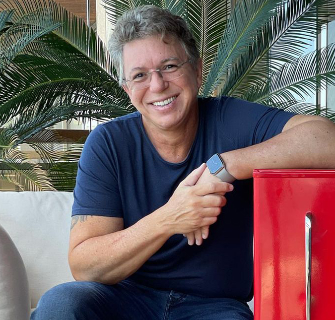 Boninho tira sarro de suposto vazamento da lista de participantes do <i>BBB22: - Vou ter que mudar tudo</i>