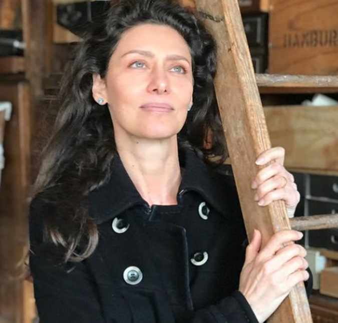Site diz que Maria Fernanda Cândido estará presente no filme <i>Animais Fantásticos: Os Segredos de Dumbledore</i>