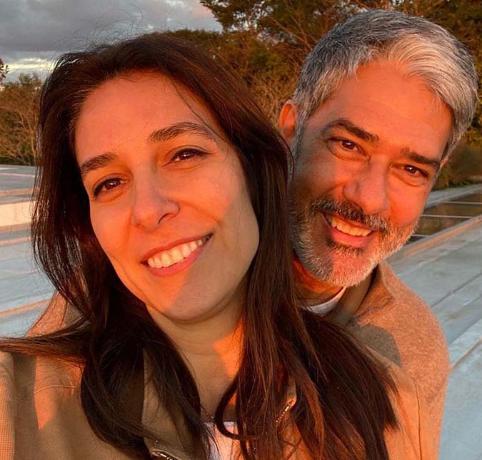 Esposa de William Bonner revela que não sente ciúmes do jornalista: -<i>Ele é um gato, e eu sou de boa</i>