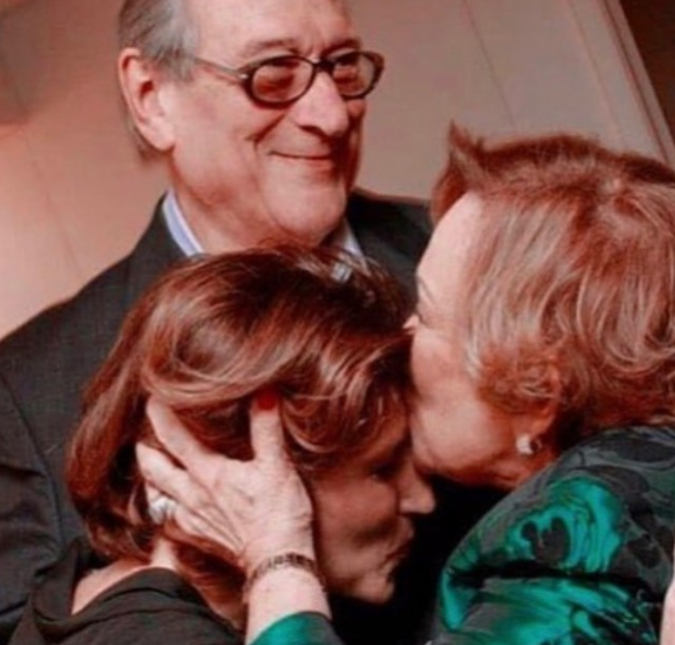 Beth Goulart compartilha foto ao lado dos pais, veja!