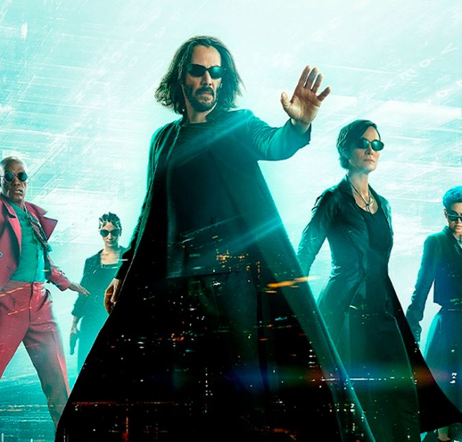 Alô, alô, fãs de Matrix... O grande momento chegou! Podem surtar à vontade pois o elenco estará no Brasil. A Warner Bros confirmou que no domingo, dia 5, vão rolar fortes emoções no painel com a presença ilustre do ator que interpreta o escolhido Neo, Keanu Reeves. Pensa que acabou? Que nada! Jonathan Groff, Jada Pinkett Smith, Yahya Abdul-Mateen II, Jessica Henwick e Eréndira Ibarra também estarão presentes na conversa. O longa Matrix Resurrections, que está previsto para chegar nos cinemas no dia 22 de dezembro, é o quarto filme da franquia de 1999. A história conta ainda com os atores Carrie-Anne Moss, Neil Patrick Harris, Priyanka Chopra Jonas, Christina Ricci, Telma Hopkins, Toby Onwumere, Max Riemelt e Brian J. Smith. Até o momento, o estúdio não revelou a programação completa do painel, mas a organização da CCXP antecipa que haverá uma promoção envolvendo a interação do público que estiver ligado no painel. Alô, alô, fãs de Matrix... O grande momento chegou! Podem surtar à vontade pois o elenco estará no Brasil. A Warner Bros confirmou que no domingo, dia 5, vão rolar fortes emoções no painel com a presença ilustre do ator que interpreta o escolhido Neo, Keanu Reeves. Pensa que acabou? Que nada! Jonathan Groff, Jada Pinkett Smith, Yahya Abdul-Mateen II, Jessica Henwick e Eréndira Ibarra também estarão presentes na conversa. O longa Matrix Resurrections, que está previsto para chegar nos cinemas no dia 22 de dezembro, é o quarto filme da franquia de 1999. A história conta ainda com os atores Carrie-Anne Moss, Neil Patrick Harris, Priyanka Chopra Jonas, Christina Ricci, Telma Hopkins, Toby Onwumere, Max Riemelt e Brian J. Smith. Até o momento, o estúdio não revelou a programação completa do painel, mas a organização da CCXP antecipa que haverá uma promoção envolvendo a interação do público que estiver ligado no painel.