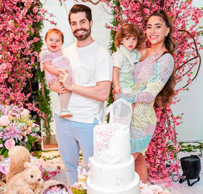 Alok e Romana Novais celebram aniversário de um ano da filha: <I>Bonequinha</i>