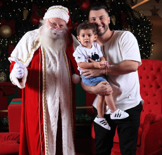 Murilo Huff compartilha foto de Léo conhecendo o Papai Noel