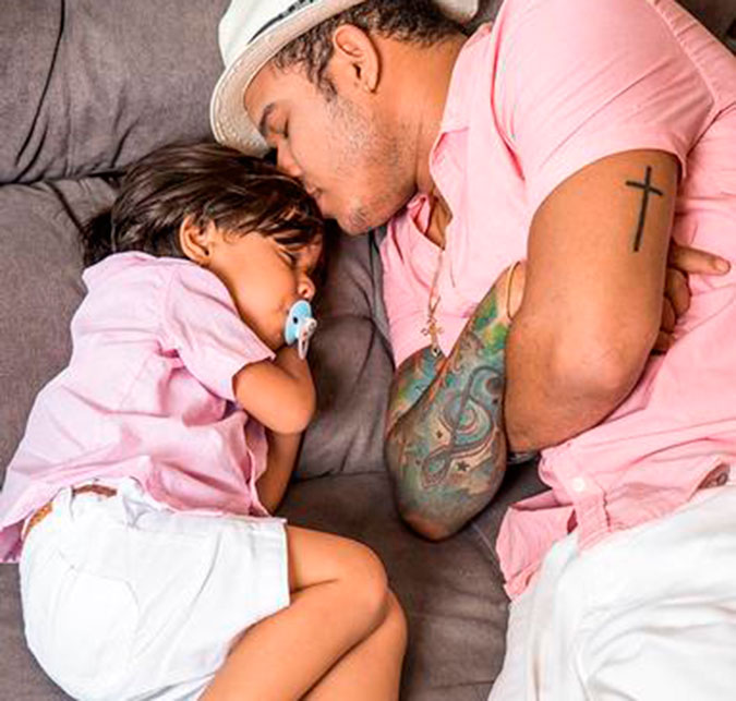 Filho de Tierry passa por cirurgia após amputar pé e mãe desabafa: <i>Choro todos os dias</i>