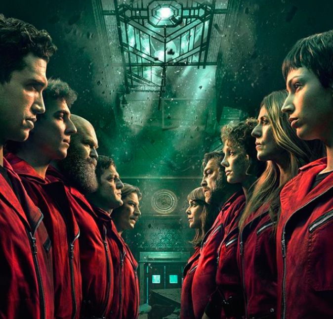 Oh, bella ciao! A história do atraco mais famoso da história chegou ao fim em 2021. A quinta e última temporada de La Casa de Papel chegou à Netflix em dezembro e fez o fãs lamentarem algumas mortes e se despedir dos personagens favoritos. No entanto, para a alegria geral, a plataforma anunciou o spin-off sobre Berlim para 2023. Quem aí já está ansioso?
