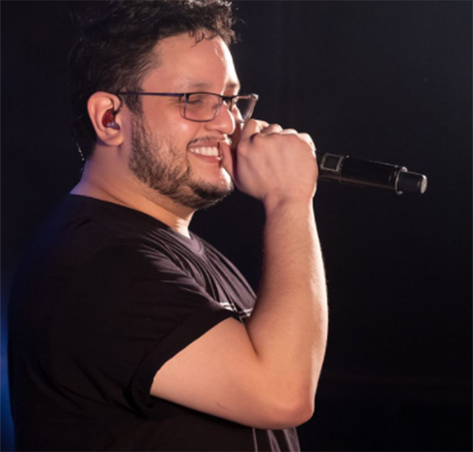Cantor sertanejo que gravou parceria com Marília Mendonça, Maurílio está em estado grave na UTI e respira por aparelhos