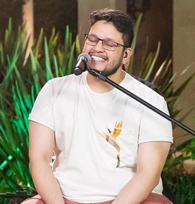 Cantor Maurílio será submetido a hemodiálise após sofrer parada cardíaca