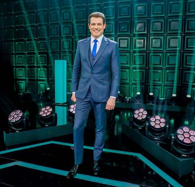 Celso Portiolli posta <I>selfie</i> com Faustão e a <I>internet</i> vai à loucura; entenda!