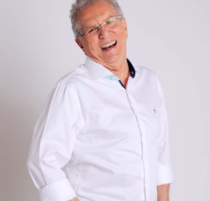 Carlos Alberto de Nóbrega revela preconceito da <I>Globo</i> e de Regina Casé com <I>A Praça é Nossa</i>