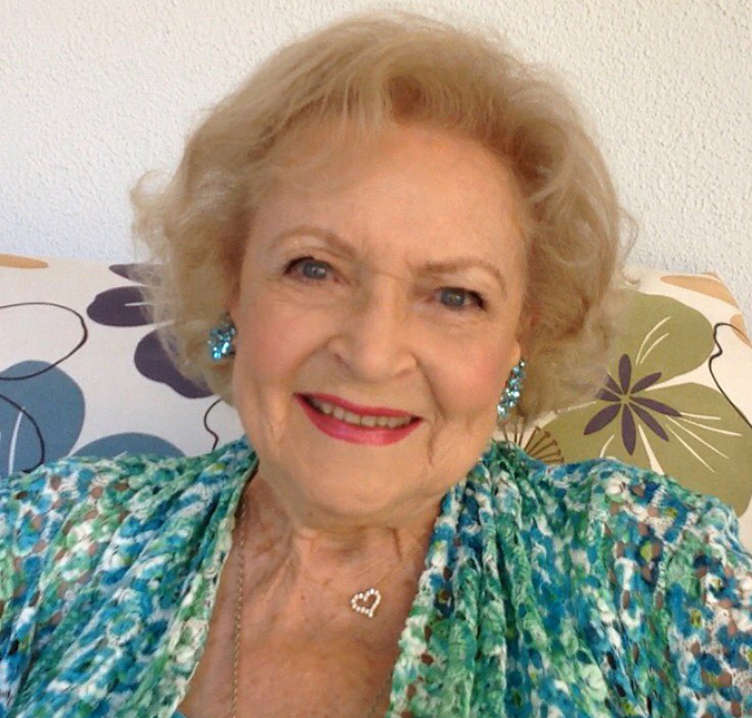 Morre aos 99 anos de idade a atriz Betty White