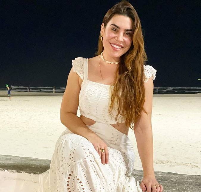 Naiara Azevedo faz festa de despedida antes de ser confinada no <i>BBB</i>, diz colunista