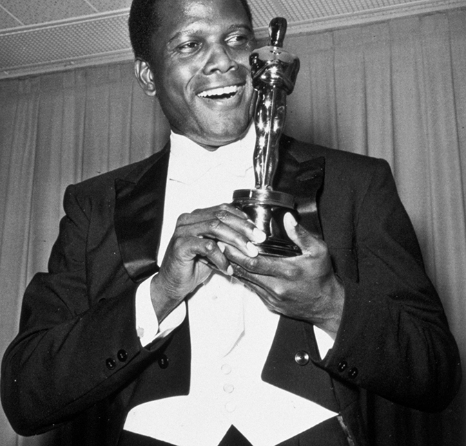 Sidney Poitier, primeiro negro a ganhar <i>Oscar</i> de Melhor Ator, morre aos 94 anos de idade