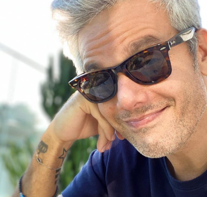 Após anunciar que vai para o <I>SBT</i>, Otaviano Costa fica emocionado com mensagem de Celso Portiolli