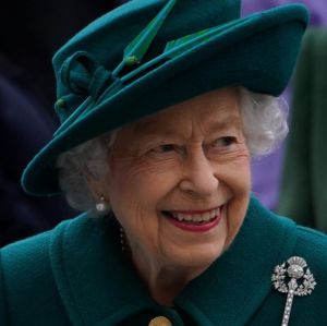 Veja alguns <i>memes</i> já feitos com a Rainha Elizabeth II!