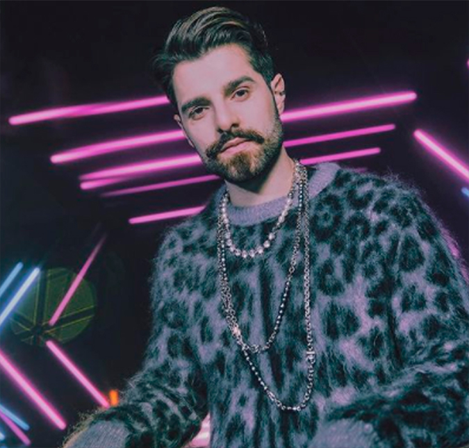Alok posta foto com filhos e derrete a <I>web: Estava com muita saudade</i>