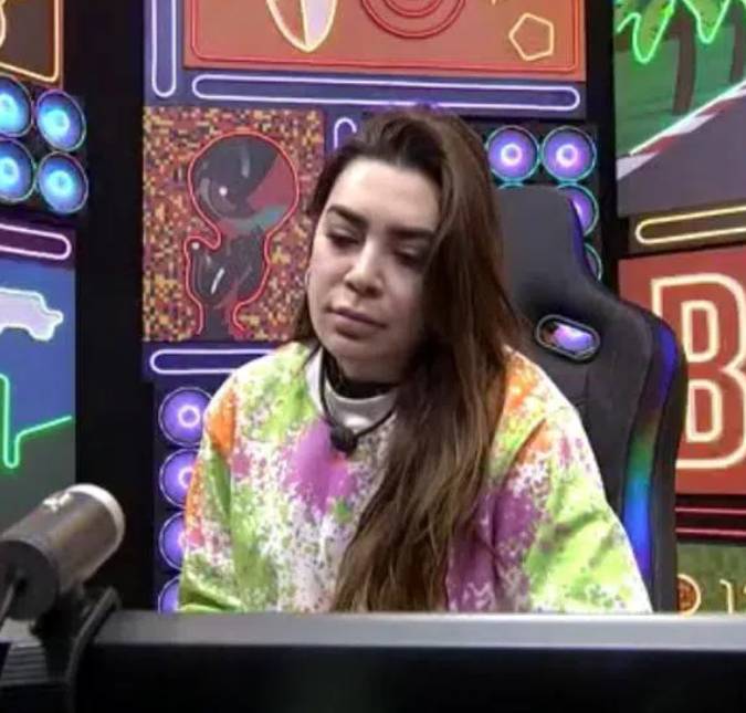 Naiara Azevedo pede desculpas por querer desistir do <I>BBB22</i>: <I> Perdão pelas expectativas</i>
