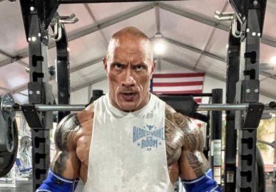 The Rock fala sobre preparação para viver Adão Negro: <i>-Comecei a treinar quando saí do útero</i>