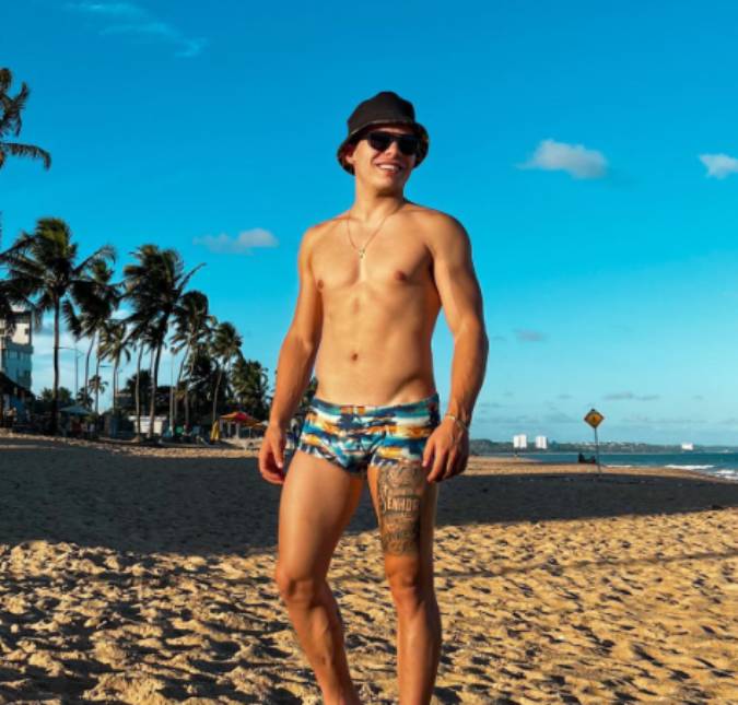 Ator de <i>Carrossel</i>, Thomaz Costa anuncia novo perfil no <i>OnlyFans</i>