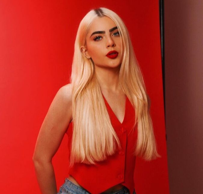 Desde que foi descoberto pelos internautas, o perfil de Jade só cresceu. Inclusive, devido sua grande influência, mesmo antes do BBB22, Jade já conseguia cachês altíssimos com as publicidades que fazia em suas redes sociais.