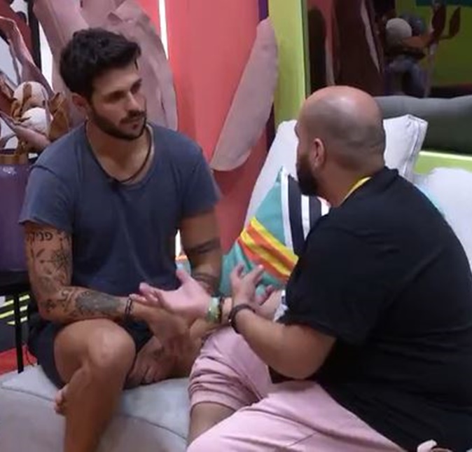 Tiago Abravanel se desculpa com Rodrigo e Natália detona Pedro Scooby! Confira tudo que rolou após a formação do paredão no <i>BBB22</i>