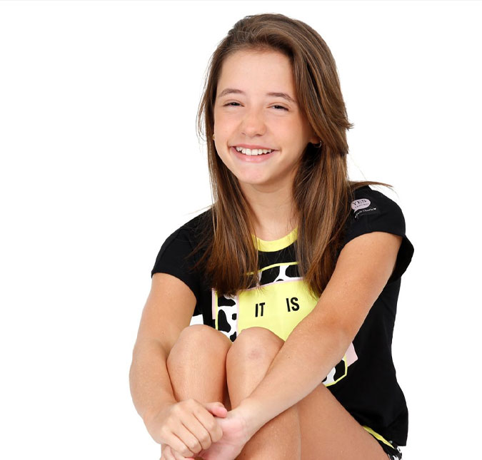 Em entrevista exclusiva, Clara Martins fala sobre <i>Todas as Garotas em Mim</i>, nova série da <i>Record TV</i>