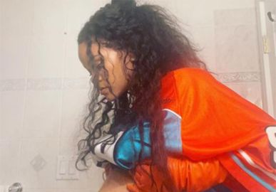 Grávida, Rihanna posta primeira foto exibindo o barrigão e encanta a <i>web</i>