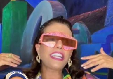Durante <i>live</i>, Luan Santana revela sonho de gravar com Roberto Carlos e Narcisa dispara: <i>-Não grava mais</i>
