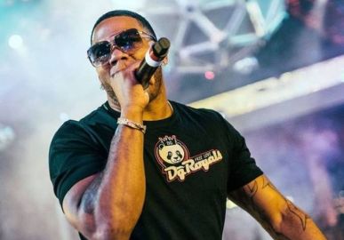 Nelly se pronuncia após ter <I>sextape</i> vazada: <I>Peço desculpas sinceras à jovem</i>