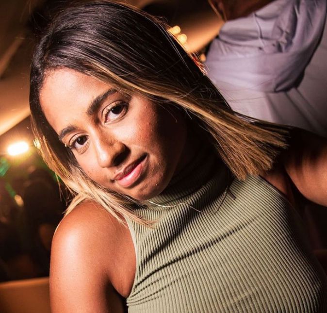 Aos 19 anos de idade, MC Loma anunciou que está à espera do seu primeiro filho. Em um vídeo no YouTube, a cantora afirmou que foi um grande susto, mas está muito feliz. Além disso, negou os boatos de que não saberia quem é o pai do bebê.