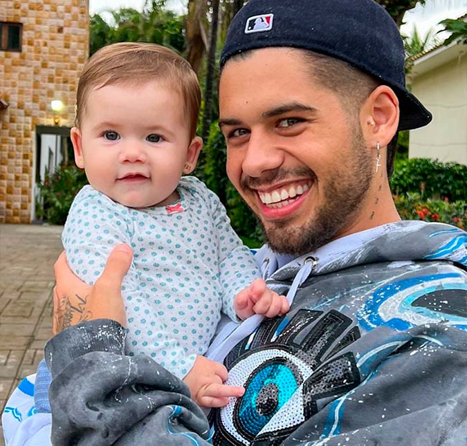 Zé Felipe rebate nutricionista que criticou Virginia Fonseca por dar bolacha à filha: <I>Quem achar ruim, vai para a p**a que pariu</i>