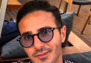 Simon Leviev, o golpista do <i>Tinder</i>, contrata equipe para cuidar da repentina fama no entretenimento