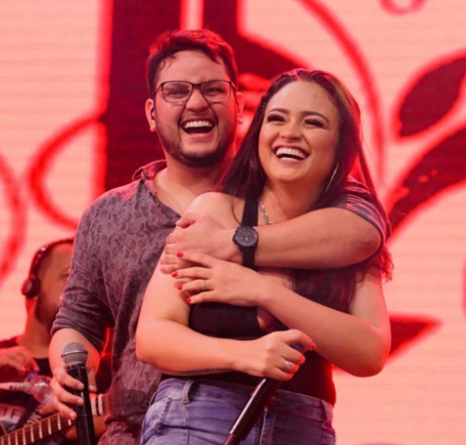 Luiza compartilha homenagem durante o aniversário de Maurílio
