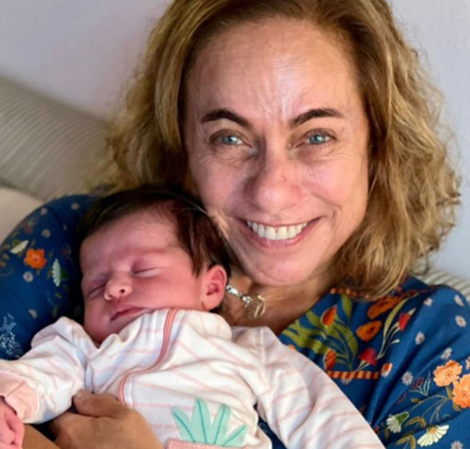 Cissa Guimarães ganha mais uma neta: <i>Bem-vinda Filipa</i>