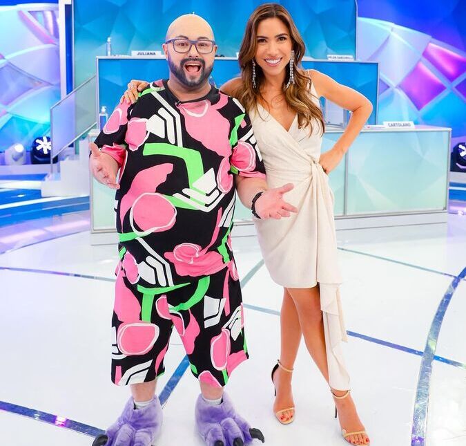 No comando do <i>Programa Silvio Santos</i>, Patrícia Abravanel faz piada de Tiago no <i>BBB22</i>