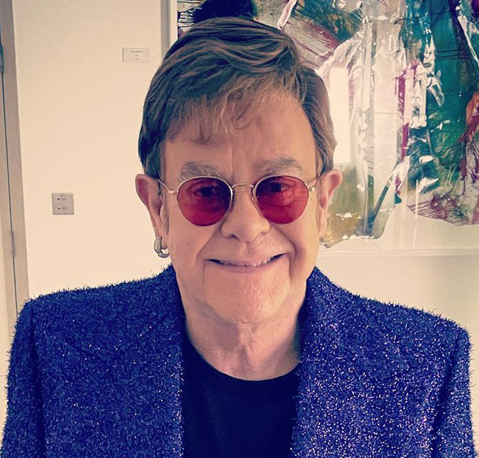 Susto! Após falha hidráulica, jatinho particular de Elton John faz pouso forçado