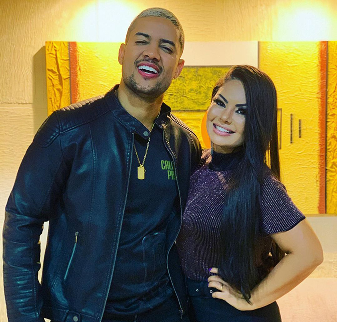 Paulinha Abelha, que segue em coma, recebe homenagens de ex e atual marido