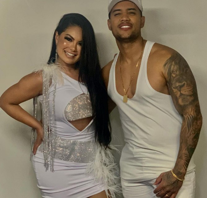 Marido de Paulinha Abelha presta homenagem para cantora: <i>Te amarei para sempre</i>