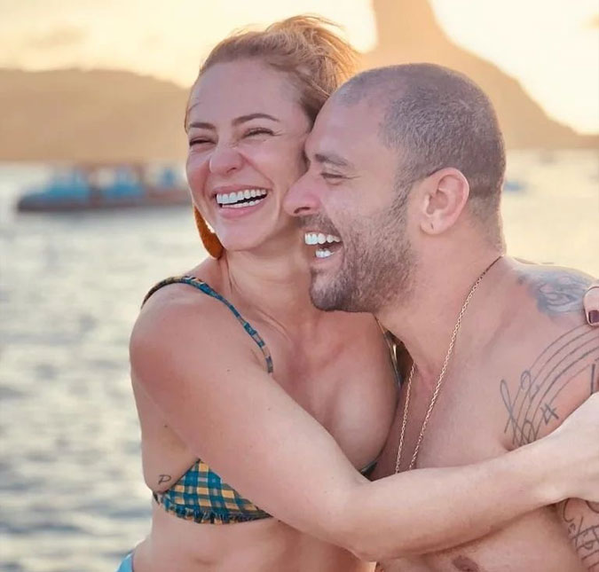 Diogo Nogueira revela que vai desfilar com Paolla Oliveira no Carnaval: <i>- Com a garrafinha de água e a toalhinha</i>