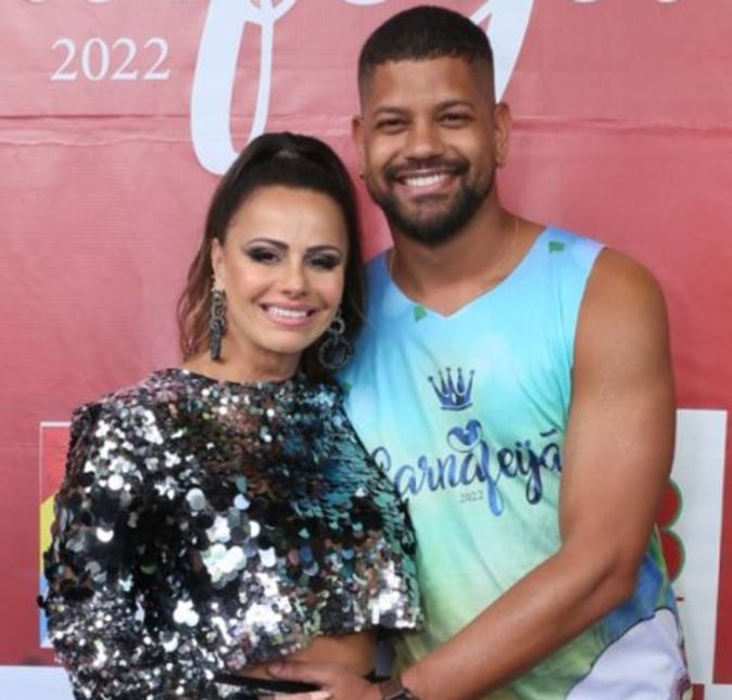 Um momento muito especial na vida de uma mulher é quando ela decide ter filhos. No entanto, algumas mulheres se deparam com certas dificuldade de engravidar. É o caso de algumas famosas que, após muitas tentativas, recorrem à reprodução assistida, como a fertilização in vitro ou a inseminação artificial. Aos 45 anos de idade, Viviane Araújo, por exemplo, utilizou óvulos doados anonimamente e terá o primeiro filho com Guilherme Militão. Aproveitando que o Dia das Mães está se aproximando, veja, a seguir, outras celebridades que também experimentaram outros tratamentos!