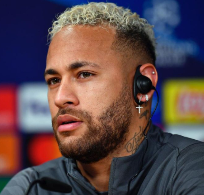 Cabeça quente! Neymar Jr. gera confusão dentro do vestiário do Paris Saint Germain, entenda