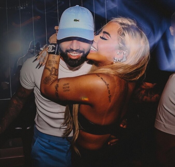 Gabigol evita festas e saídas com os amigos após reatar com Rafaella Santos, diz jornal