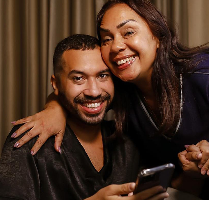 Gil do Vigor revela que sua mãe foi ameaçada de morte enquanto ele estava no <i>BBB</i>: <i>-Durante o meu cancelamento</i>