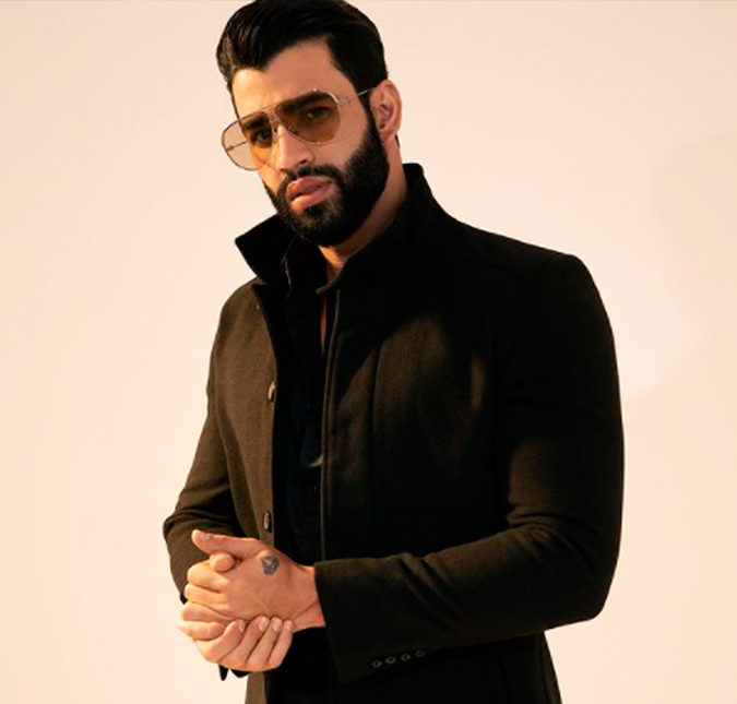 Gusttavo Lima se machuca após levar <i>cabeçada</i> de criança em <i>show</i>; entenda!