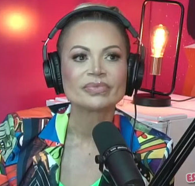 Solange Almeida revela vício em cigarro eletrônico: -<i>Quase perdi tudo</i>